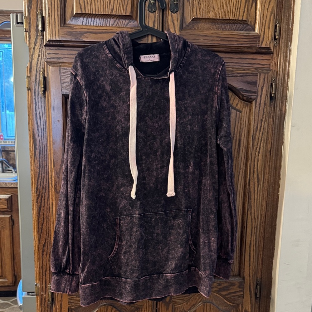 GUC! Zenana long sleeve hoodie, black distressed dye purple Size S